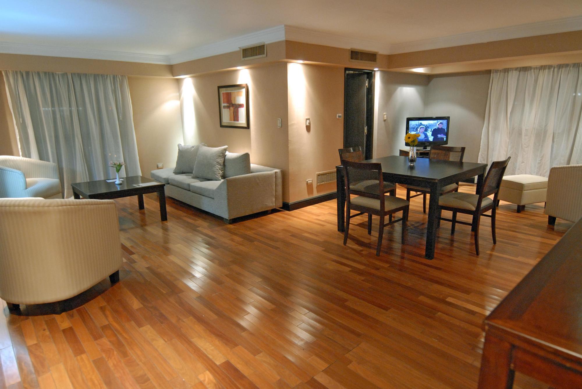 Premium Tower Suites Mendoza Luaran gambar