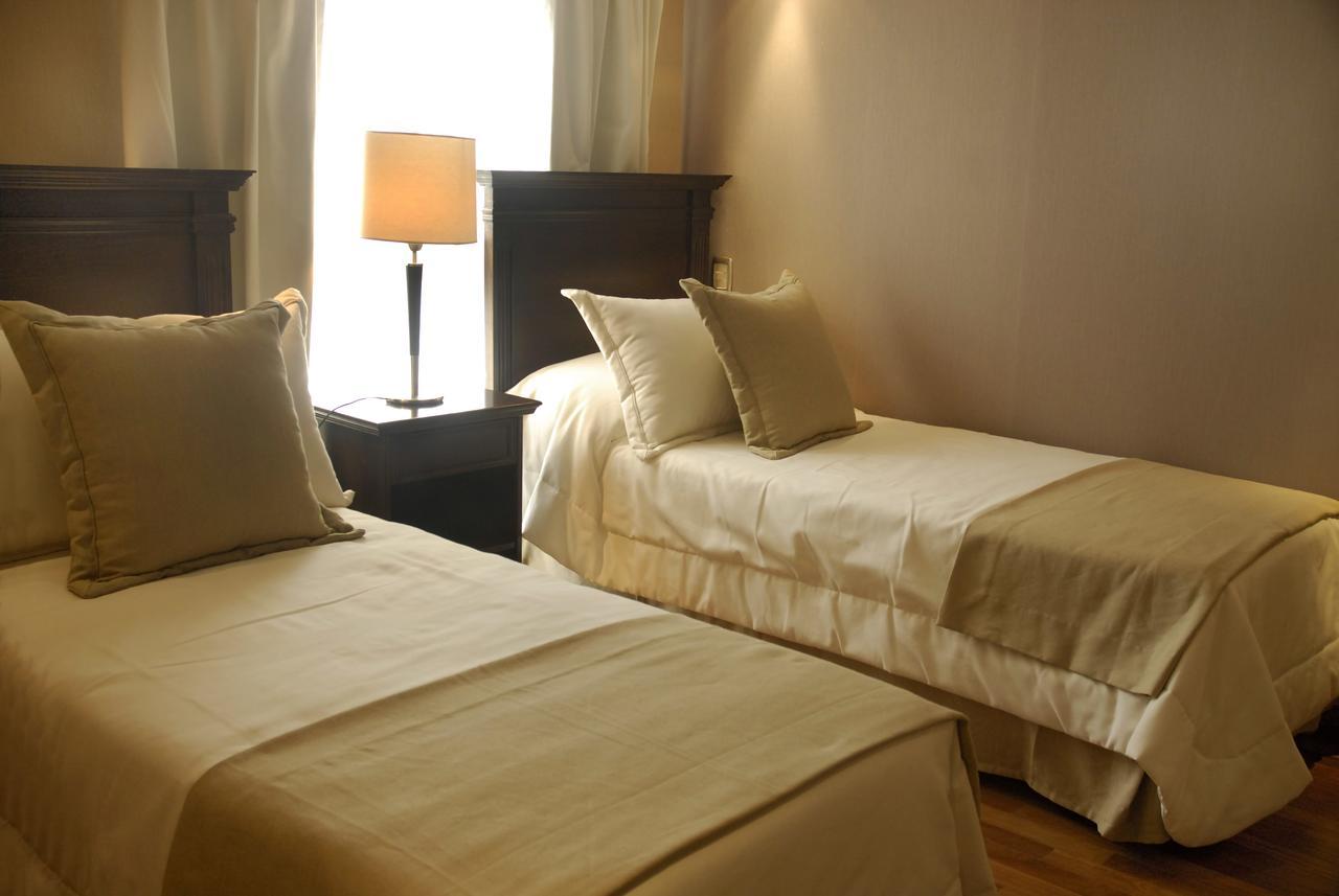 Premium Tower Suites Mendoza Luaran gambar